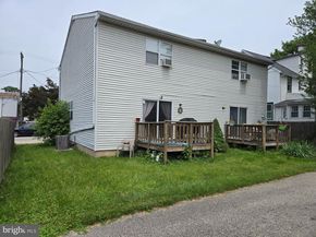 1106 E Pleasant Avenue, Glenside PA 19038