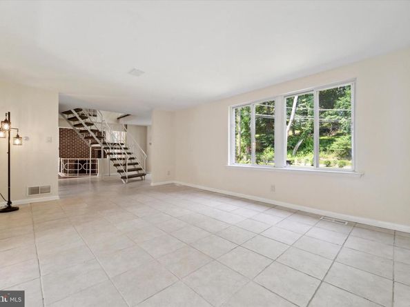 430 E Rose Tree Road, Media PA 19063