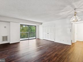 3800 Powell Lane 519, Falls Church VA 22041