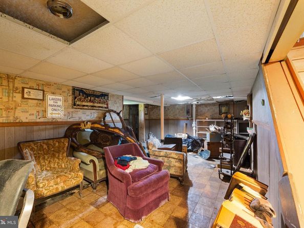 2401 Ridge Road Drive, Alexandria VA 22302