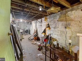 2401 Ridge Road Drive, Alexandria VA 22302