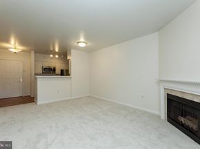 2204 Westcourt Lane 201, Herndon VA 20170
