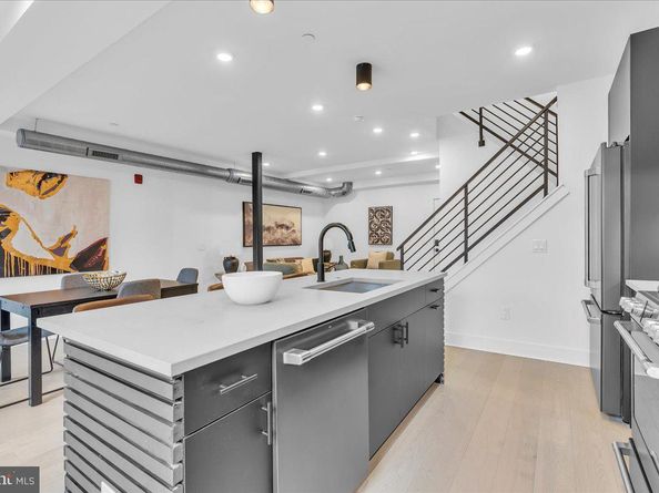 1139 N 3rd Street 10, Philadelphia PA 19123