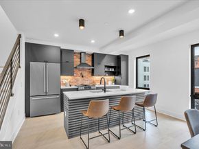 1139 N 3rd Street 10, Philadelphia PA 19123