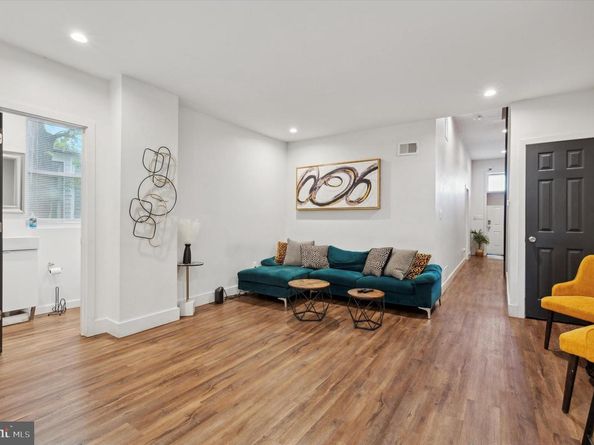 606 N 43rd Street, Philadelphia PA 19104