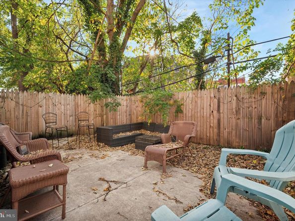 606 N 43rd Street, Philadelphia PA 19104