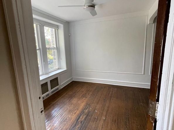 5731 Woodcrest Avenue, Philadelphia PA 19131