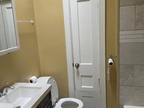 5731 Woodcrest Avenue, Philadelphia PA 19131