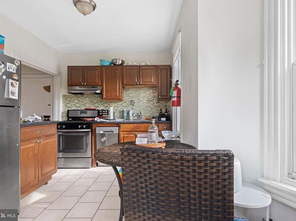 315 N Swarthmore Avenue, Ridley Park PA 19078
