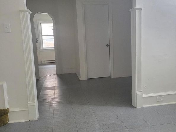 4246 N 8TH Street, Philadelphia PA 19140