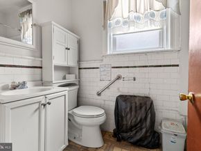 4935 Old York Road, Philadelphia PA 19141