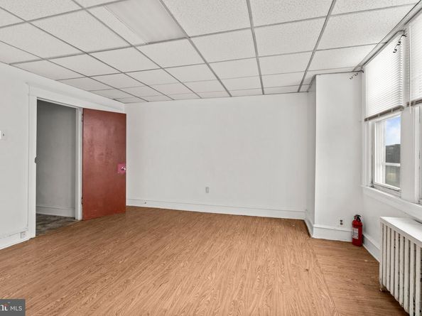 4935 Old York Road, Philadelphia PA 19141