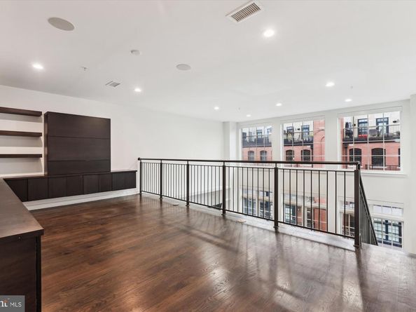 1610 N Queen Street 247D, Arlington VA 22209