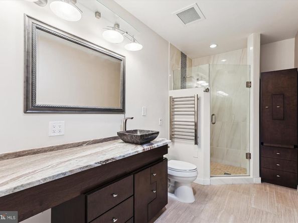 1610 N Queen Street 247D, Arlington VA 22209