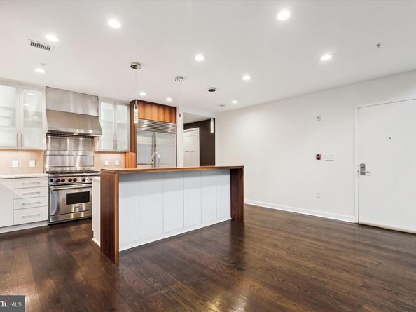1610 N Queen Street 247D, Arlington VA 22209