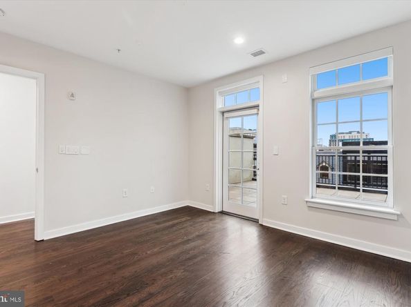 1610 N Queen Street 247D, Arlington VA 22209