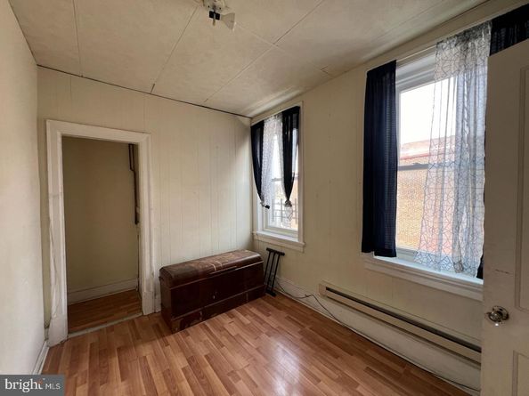 4814 N Broad Street, Philadelphia PA 19141