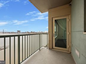 717 S Columbus Boulevard 812, Philadelphia PA 19147