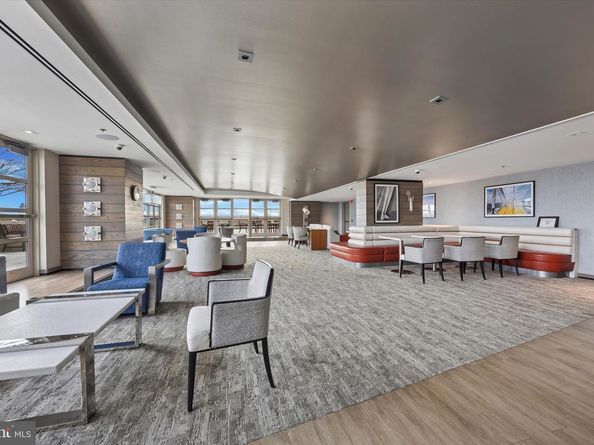 717 S Columbus Boulevard 812, Philadelphia PA 19147