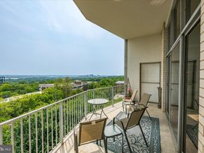 1200 N Nash Street 838, Arlington VA 22209