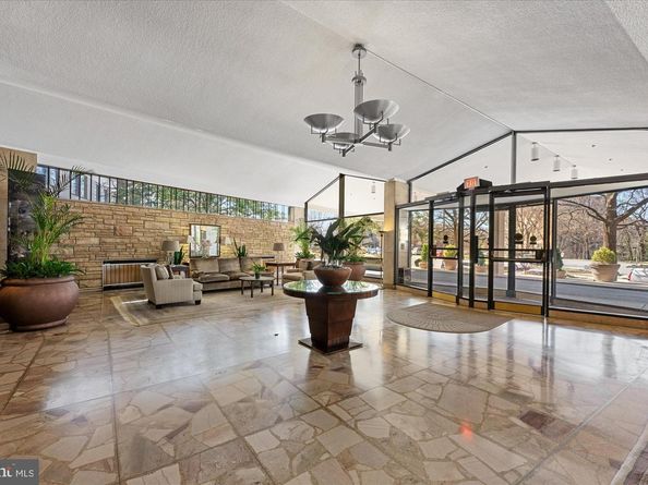 1200 N Nash Street 838, Arlington VA 22209