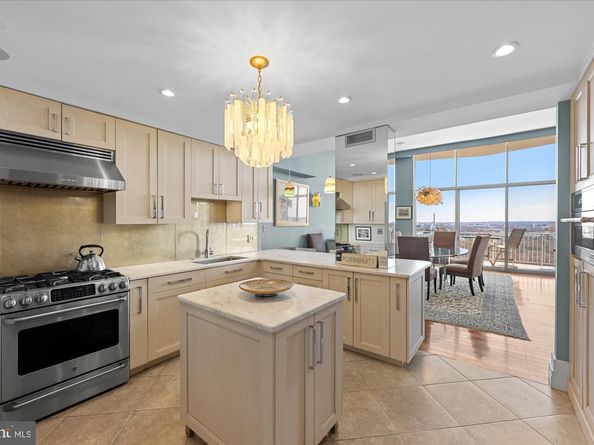 1200 N Nash Street 838, Arlington VA 22209