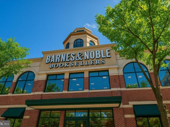 1200 N Nash Street 838, Arlington VA 22209