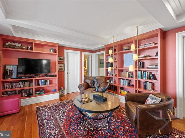 1200 N Nash Street 838, Arlington VA 22209