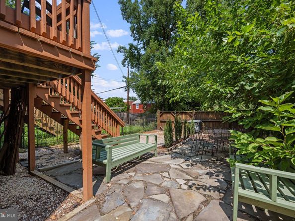 4230 Edson Place NE, Washington DC 20019