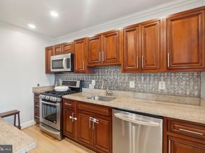 541 25TH Place NE, Washington DC 20002