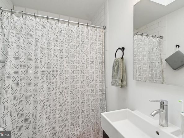 541 25TH Place NE, Washington DC 20002