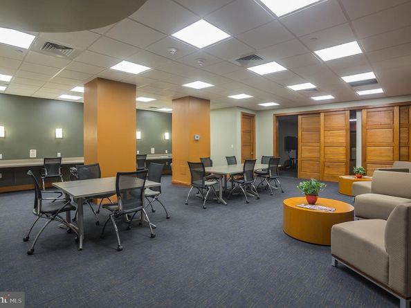 2601 Pennsylvania Avenue 952, Philadelphia PA 19130
