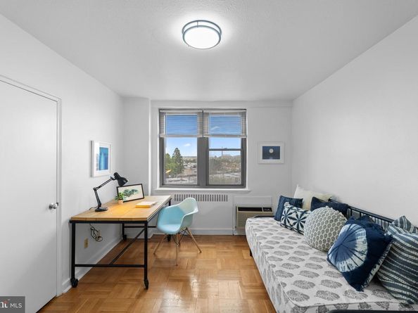 2601 Pennsylvania Avenue 952, Philadelphia PA 19130