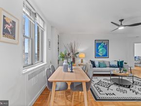 2601 Pennsylvania Avenue 952, Philadelphia PA 19130