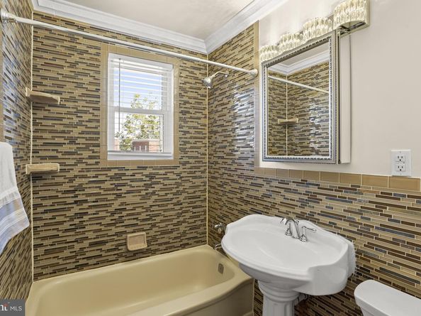 604 Galveston Place SE, Washington DC 20032