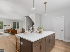 7435 Nigh Road, Falls Church VA 22043