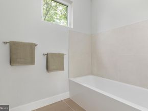 7435 Nigh Road, Falls Church VA 22043