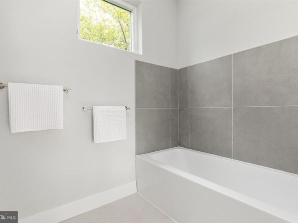 7435 Nigh Road, Falls Church VA 22043