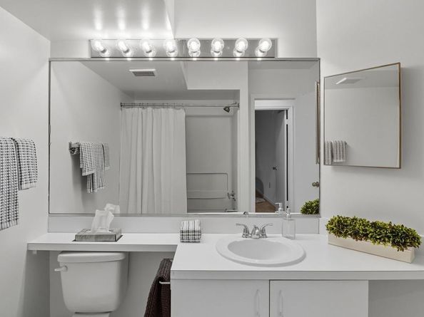 1029 N Stuart Street 204, Arlington VA 22201