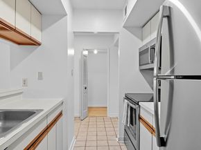 1029 N Stuart Street 204, Arlington VA 22201
