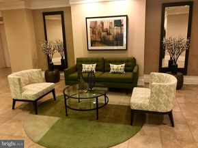 1029 N Stuart Street 204, Arlington VA 22201