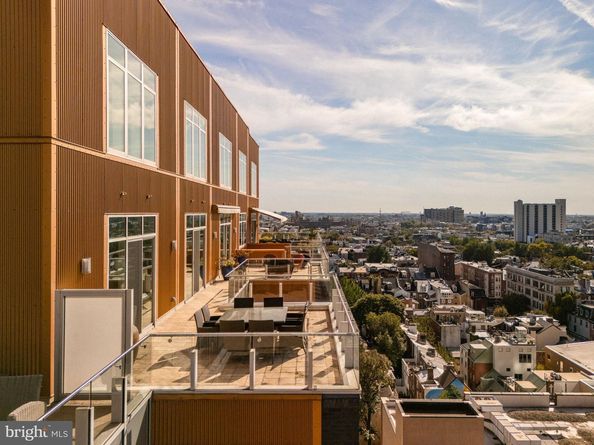 1111 Locust Street PH10D, Philadelphia PA 19107