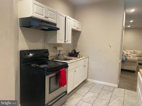 1414 S 52nd Street, Philadelphia PA 19143