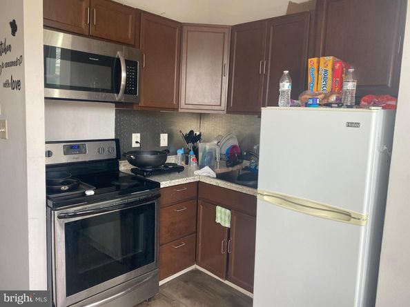 1414 S 52nd Street, Philadelphia PA 19143