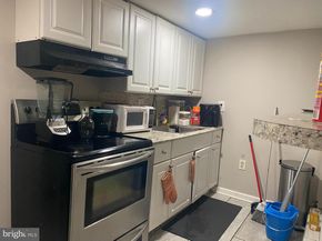 1414 S 52nd Street, Philadelphia PA 19143