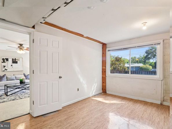 2638 Bowling Green Drive, Vienna VA 22180