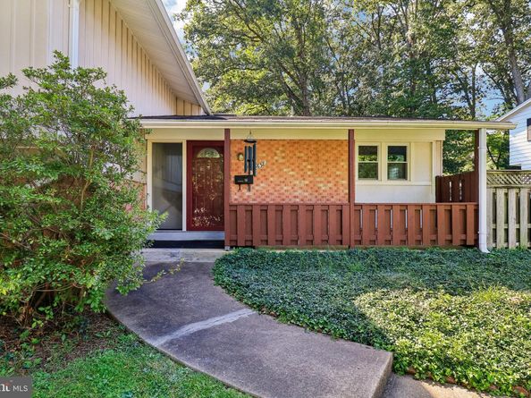 2638 Bowling Green Drive, Vienna VA 22180