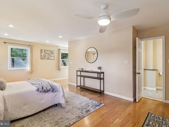 2638 Bowling Green Drive, Vienna VA 22180