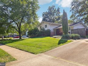 2638 Bowling Green Drive, Vienna VA 22180