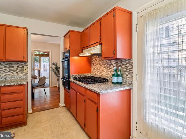 2638 Bowling Green Drive, Vienna VA 22180